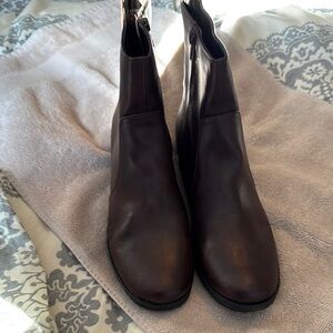 Brown Aerosoles ankle boots